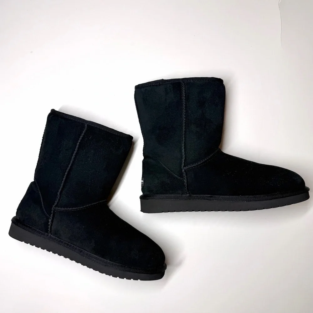 Koolaburra By UGG Women’s Koola Short Black Bootie Size- 9